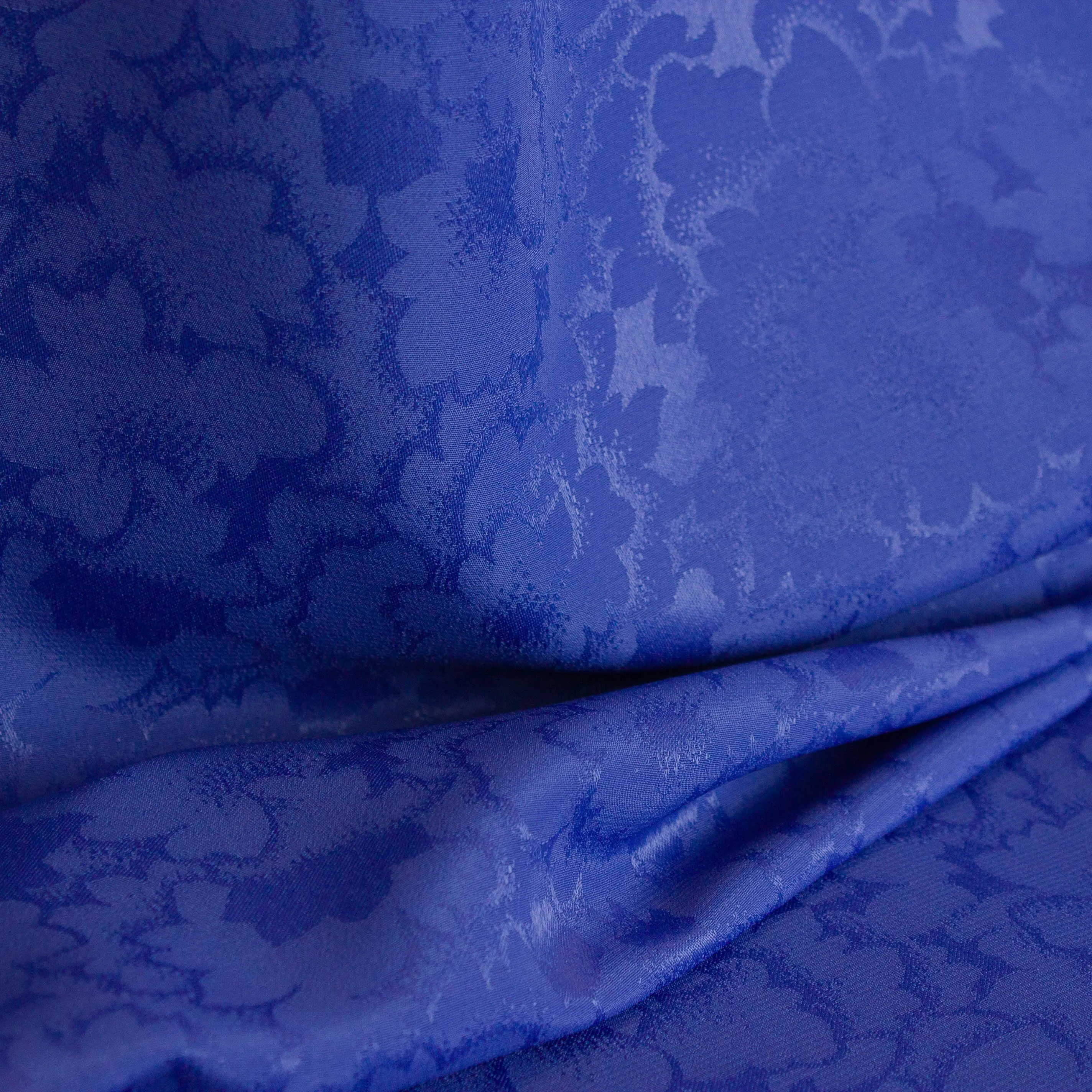 Lichte jacquard marineblauw bloemenpatroon